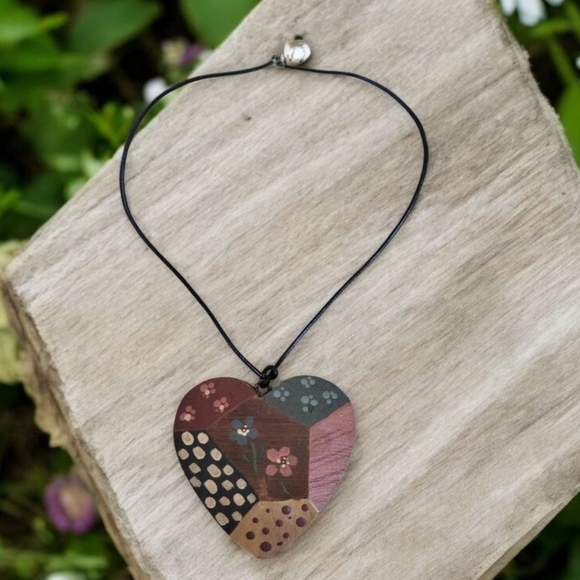 VTG Hand Painted Carved Puffy Heart Pendant Patchwork Design Sterling 925 Clasp - Picture 1 of 7